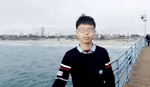 逼孩子亲手砸烂玩具、扔掉漫画还得鞠躬致谢：这不是教育是霸凌(图20)